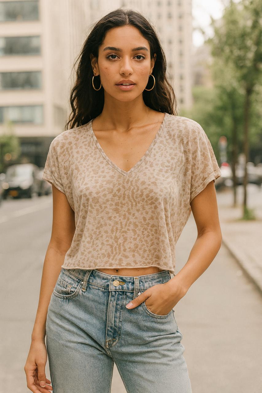 CROP TOP TSHIRT